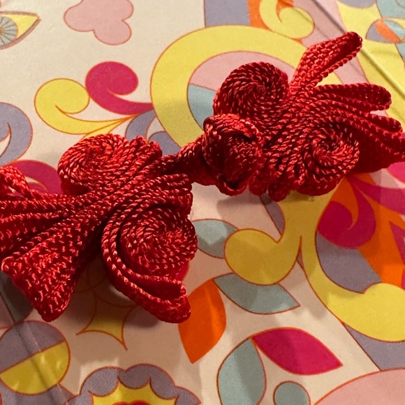 2” Chinese frog knot closure - 10 pairs bright red - Picture 4 of 5